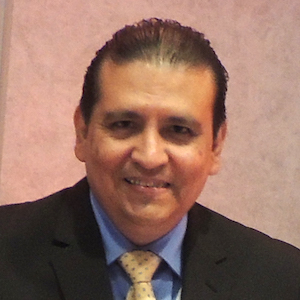 Mauro Escalante - Academy Xperts - CEO CTO - Trainer MikroTik